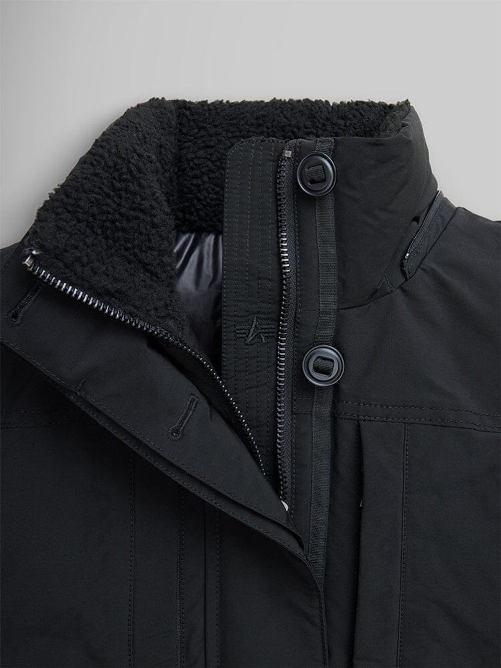 Пуховик женский ALPHA INDUSTRIES HYBRID PARKA W