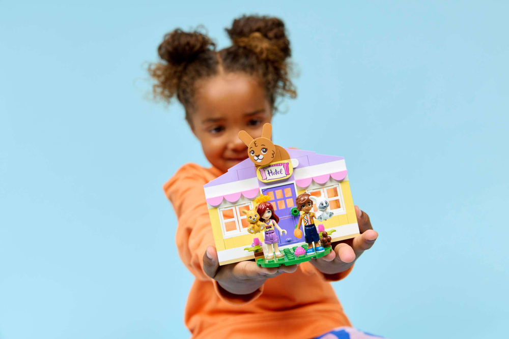 Конструктор LEGO Friends 42679 Heartlake City Bunny Hotel
