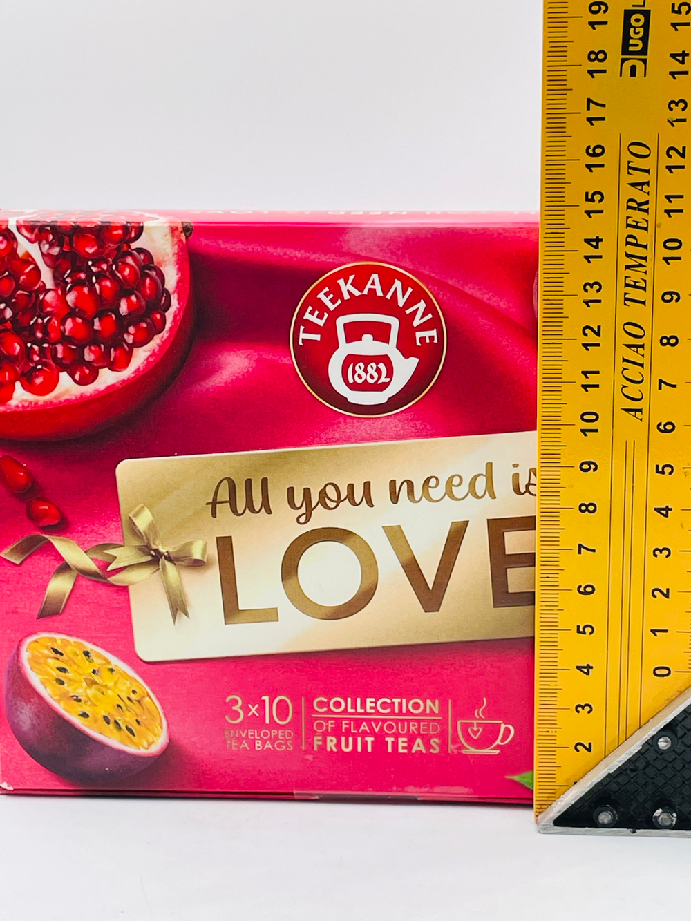 Чай фруктовый TEEKANNE LOVE Collection ассорти (гранат-маракуйя-грейпфрут), 30 пакетиков, 67,5 г (Австрия)