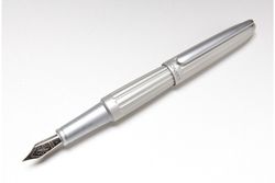 Перьевая ручка Diplomat Aero matt silver F (D20000862)