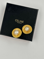 Клипсы с «жемчугом» Celine