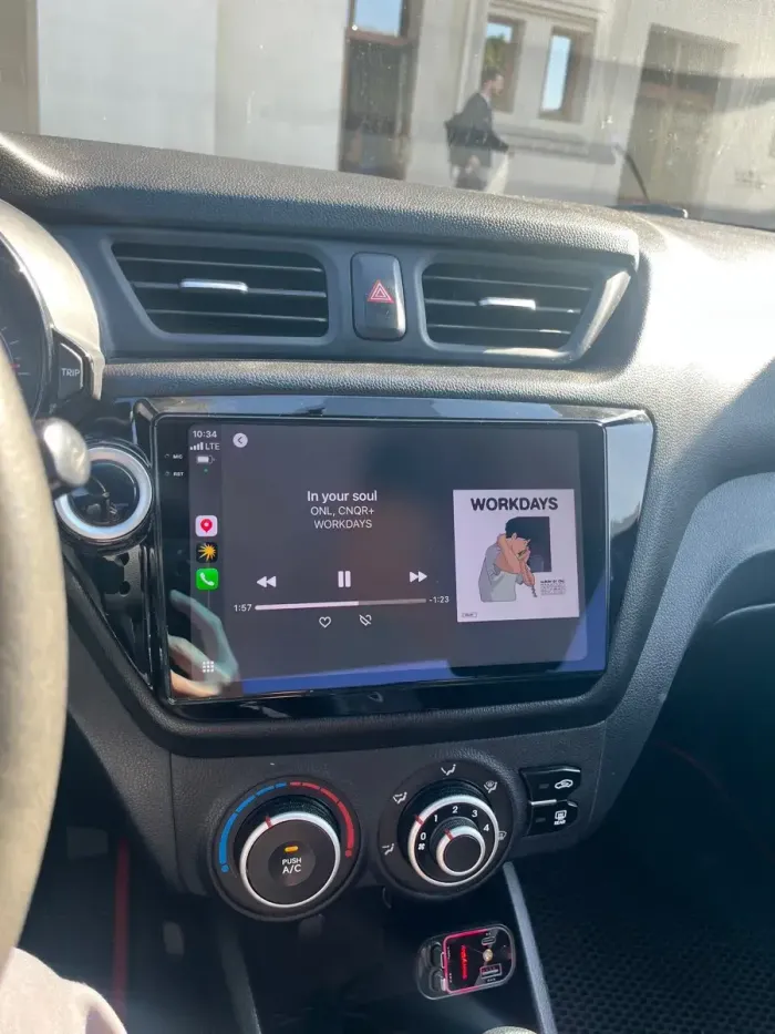 Магнитола для KIA Rio 3 2011-2017 - FarCar BM106M-2K монитор 9.5" 2K QLED на Android 14, Быстрая, CarPlay, 4G SIM-слот