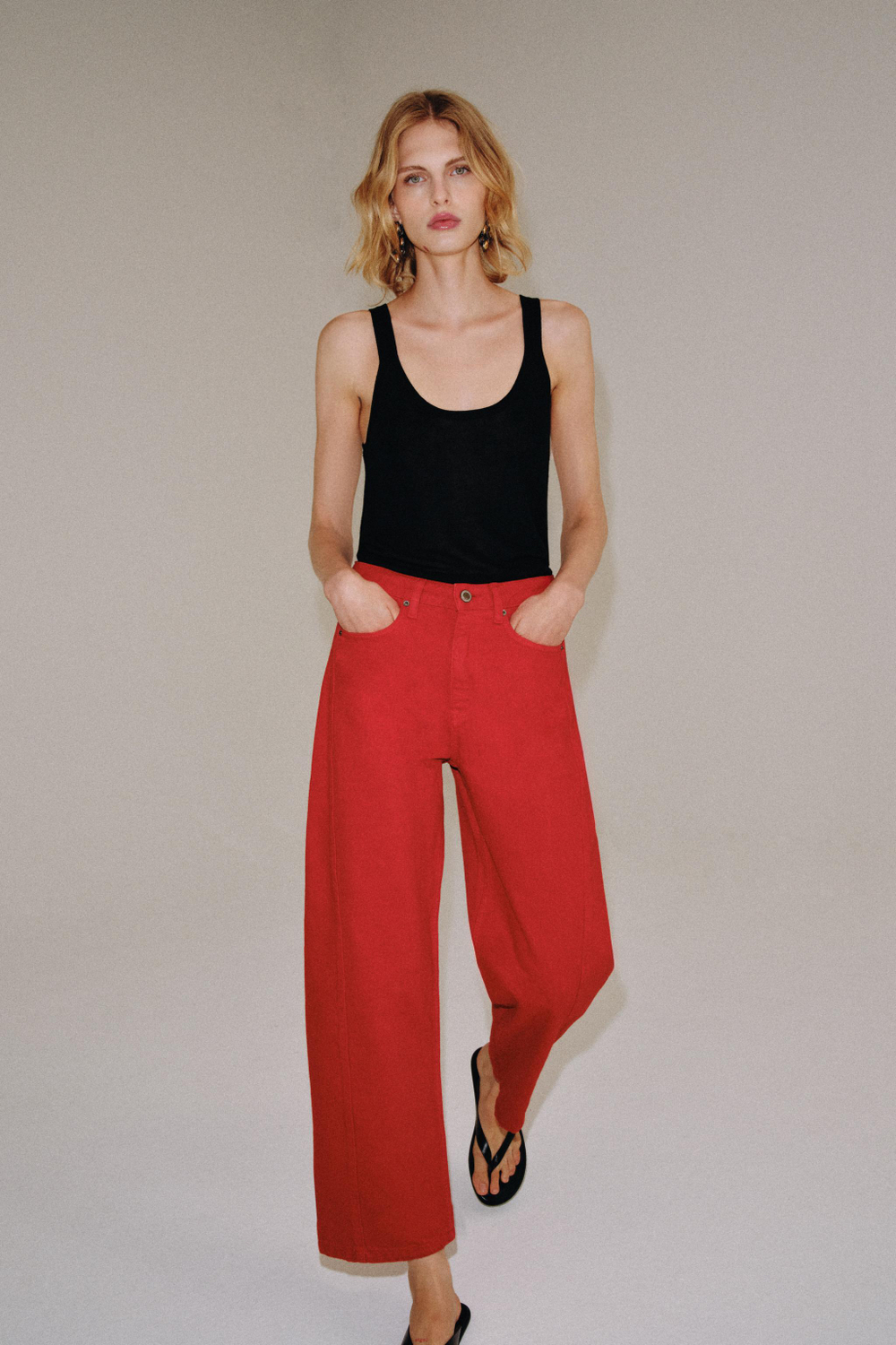 ДЖИНСЫ RELAXED СО СРЕДНЕЙ ПОСАДКОЙ — ZW COLLECTION — ZARA