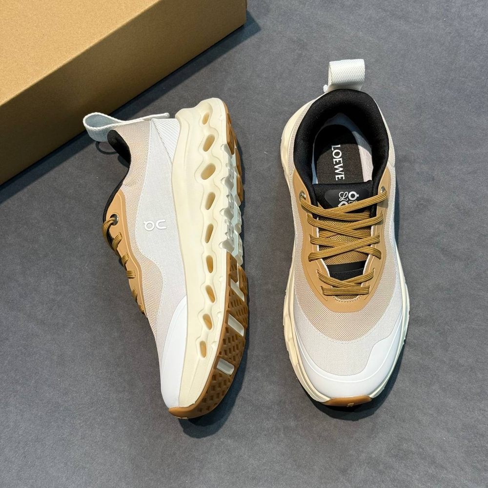 Кроссовки On Running x Loewe