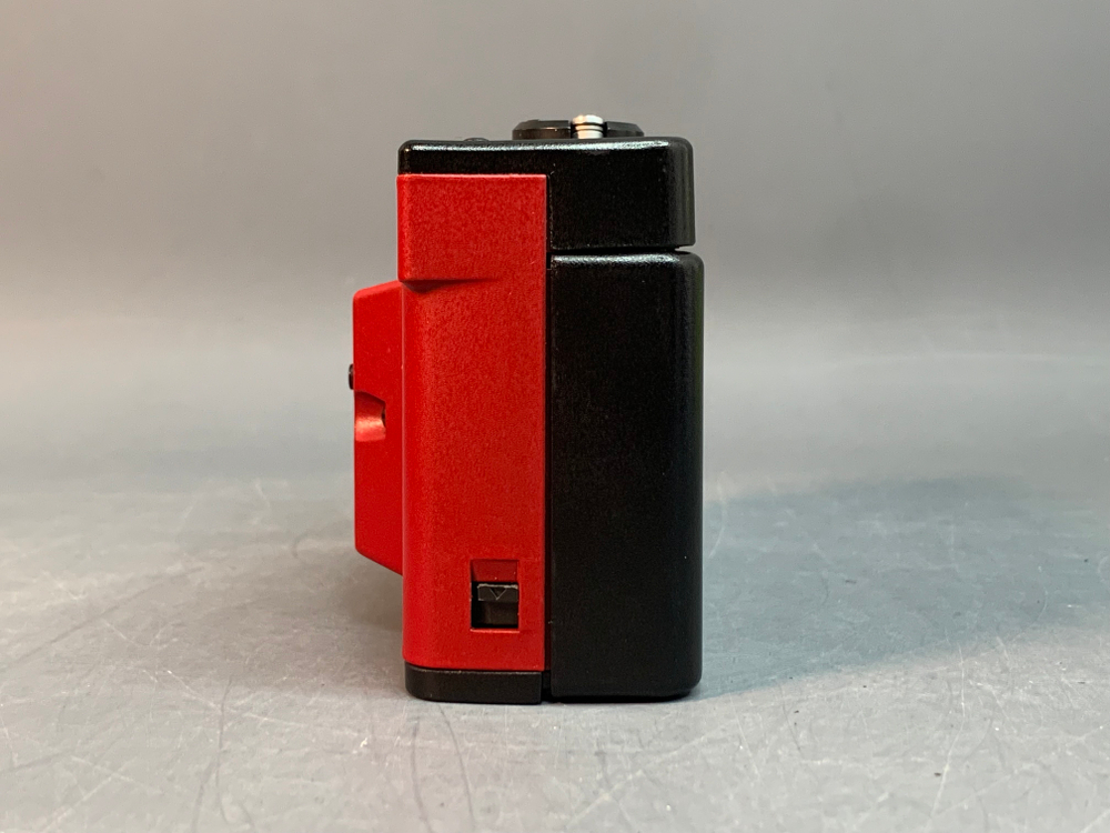 Zenit 35F красный + гарантий талон + чек