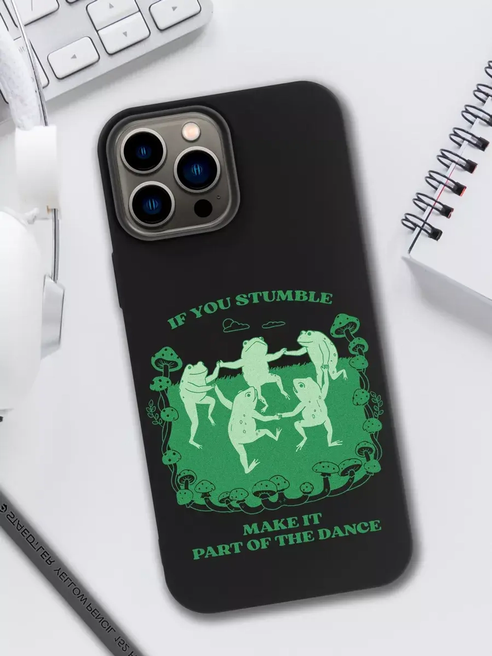 Чехол на iPhone 14 Pro Max с принтом