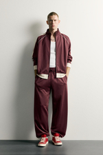 СПОРТИВНЫЕ БРЮКИ В РЕТРО-СТИЛЕ С КОНТРАСТНЫМИ ЛАМПАСАМИ — ZARA