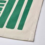 Скатерть IKEA NABBFISK (НАББФИСК), Бежевый с зеленым рисунком, 145х240 см