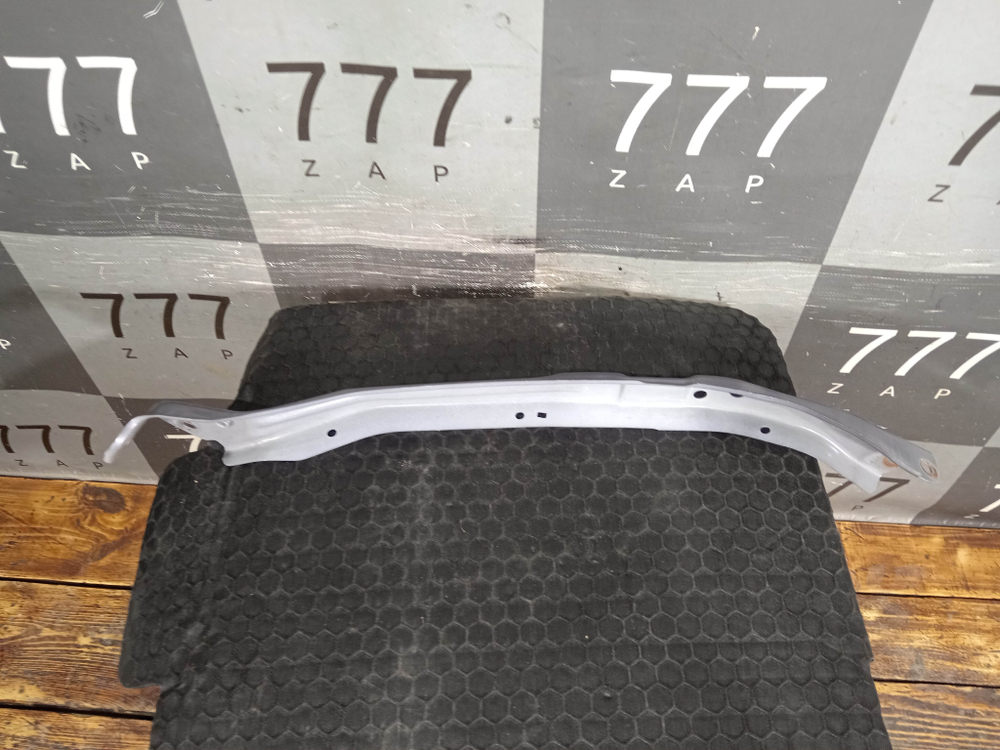 Кронштейн передней панели левый Chery Tiggo 7 Pro 20-нв Б/У Оригинал 501001399AA