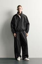 WATER-REPELLENT КУРТКА С КОНТРАСТНОЙ ОТДЕЛКОЙ — ZARA