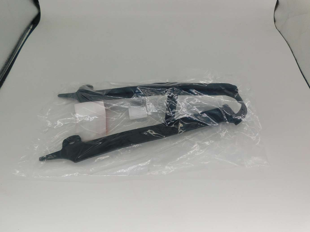 Слайдер приводной цепи Honda CBR900RR CBR954RR Fireblade 02-03 52170-MCJ-750