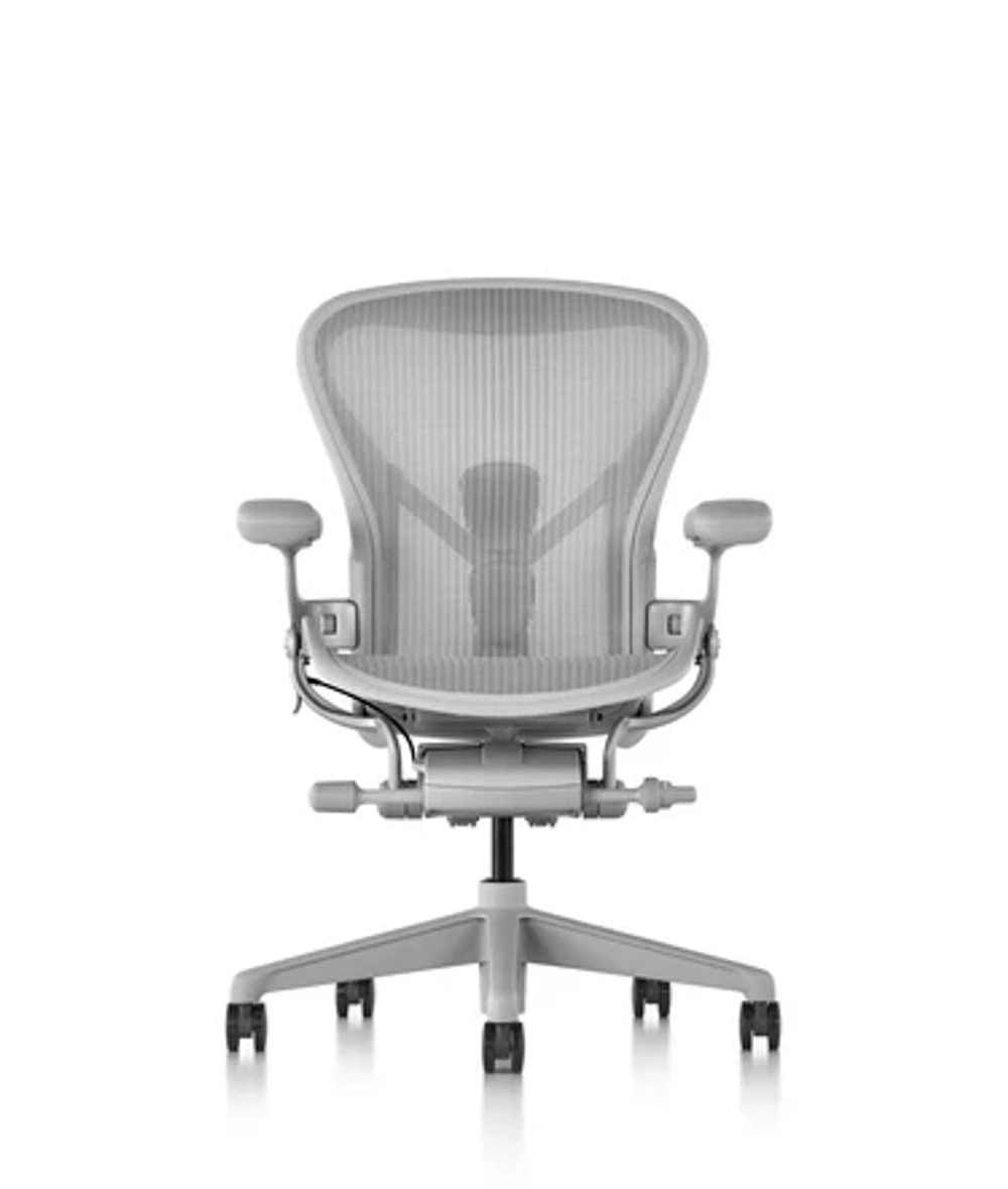 Кресло Herman Miller Aeron Mineral Matte, размер B
