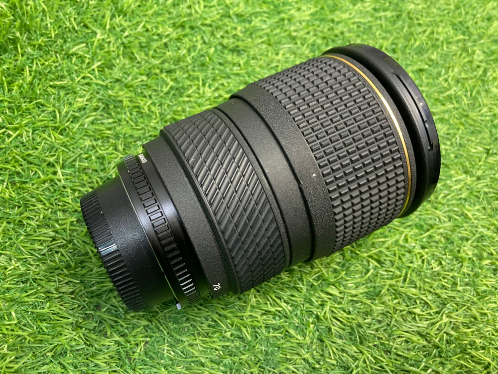 Tokina 28-70mm 2.8 AT-X 270 AF PRO II Nikon F