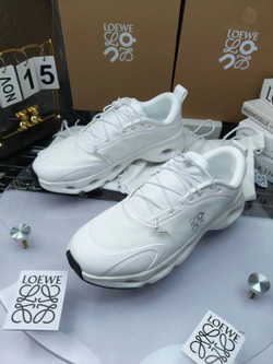 Кроссовки On Running x Loewe Cloudsolo