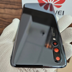 Крышка для Huawei P20 Pro (заднее стекло) "Премиум качество" цвет: чёрный