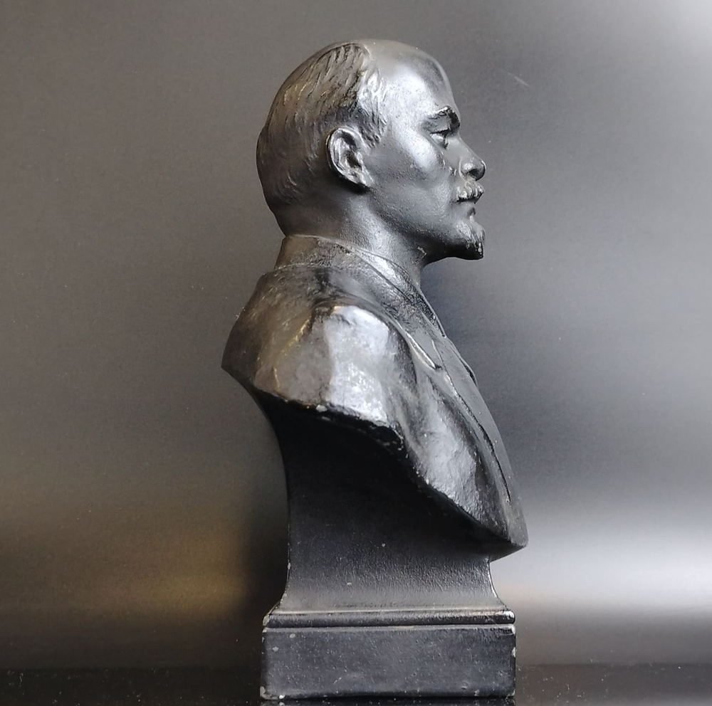 Бюст Ленина - Силумин - 1960-1965 годы - Скульптор А.П. Файдыш-Крандиевский - ЗХЛ - СССР - Высота 22 см.