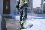 Аккумуляторная снегоуборочная лопата Greenworks GD60SS30K4,2602607UB 60v, 30 см, АКБ 4 А·ч и ЗУ