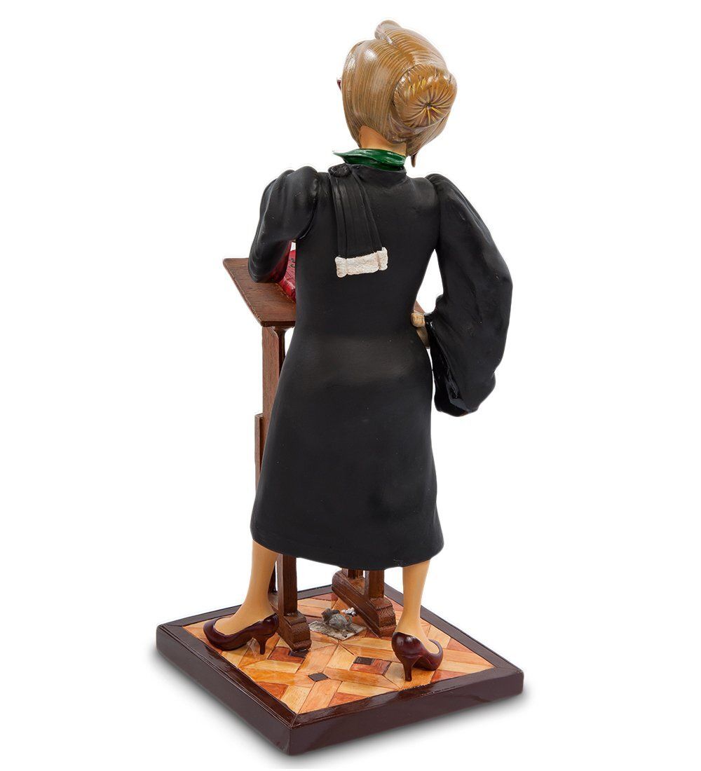 Forchino FO-85514 Статуэтка «Адвокат» (The Lady Lawyer. Forchino)