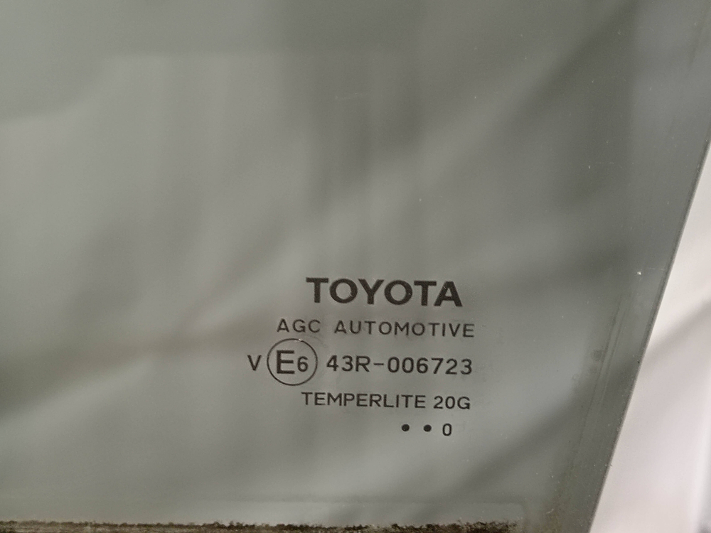 Стекло двери задней левой Toyota RAV4 V (XA50) 18-нв Б/У Оригинал 6810442190