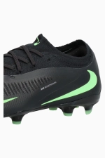 Бутсы Nike Phantom 6 Low Pro FG/MG Junior - черный