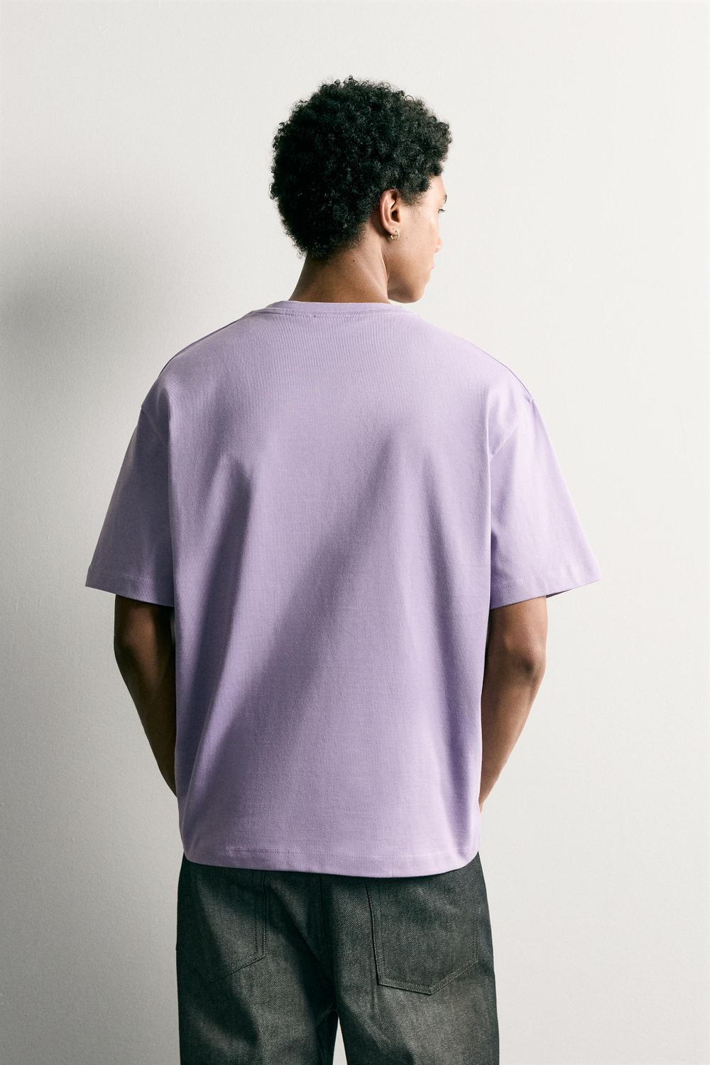 БАЗОВАЯ ФУТБОЛКА HEAVYWEIGHT /03 — ZARA