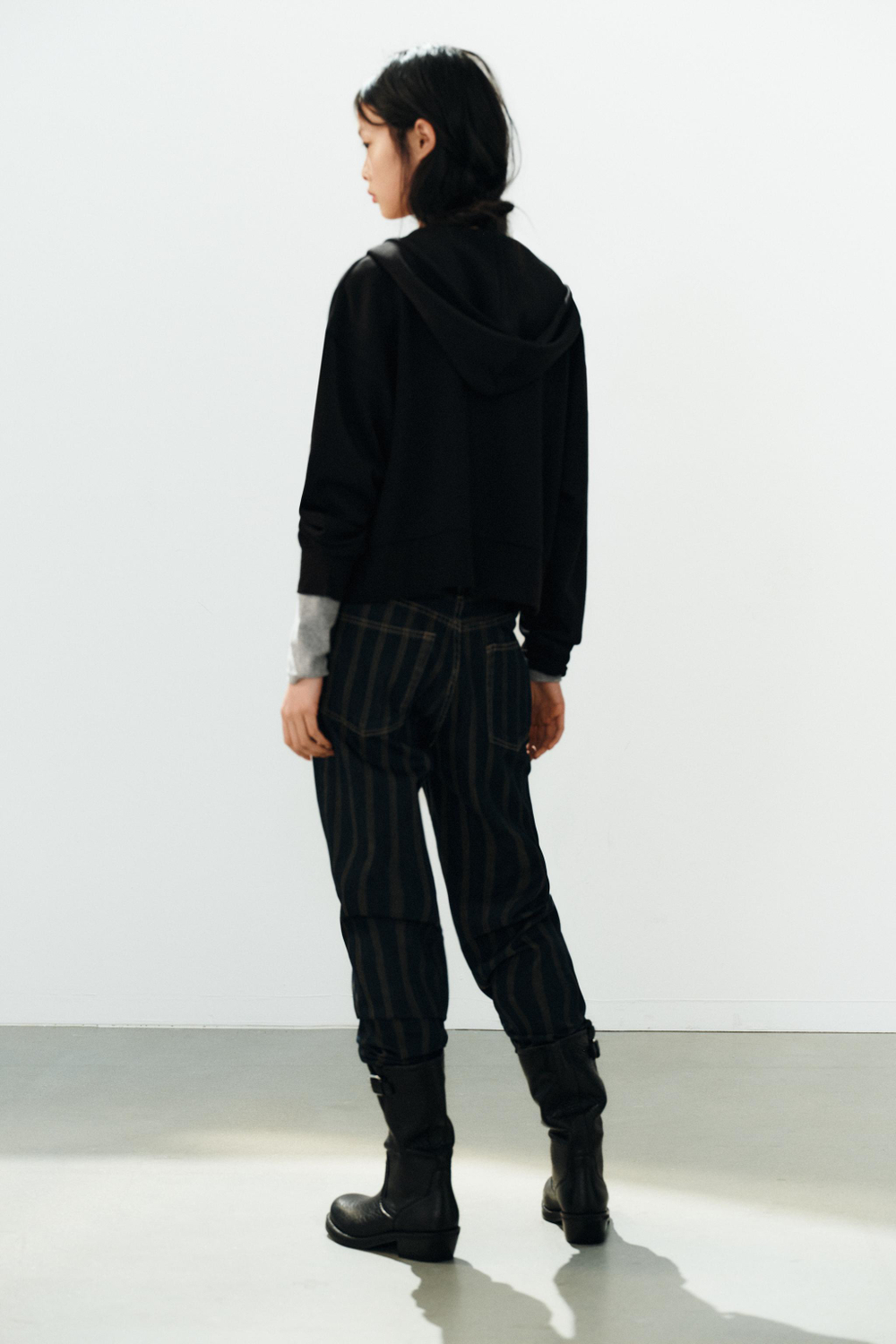 ХУДИ ИЗ ИНТЕРЛОКА — ZARA