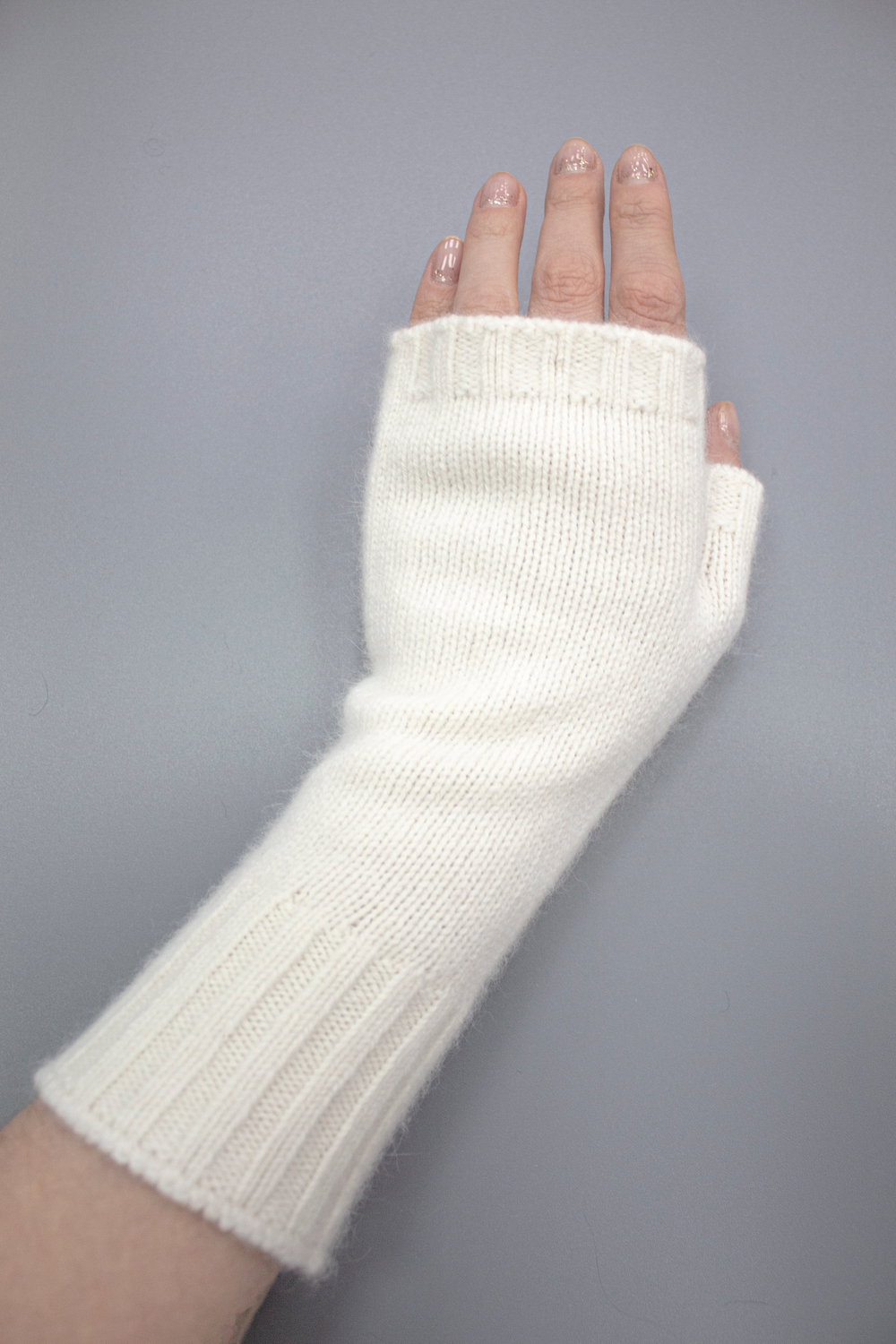Митенки женские М813-02 экрю