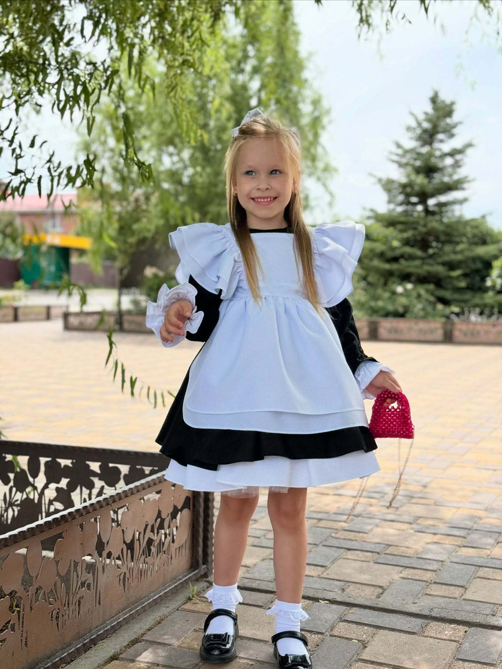 школьный фартук