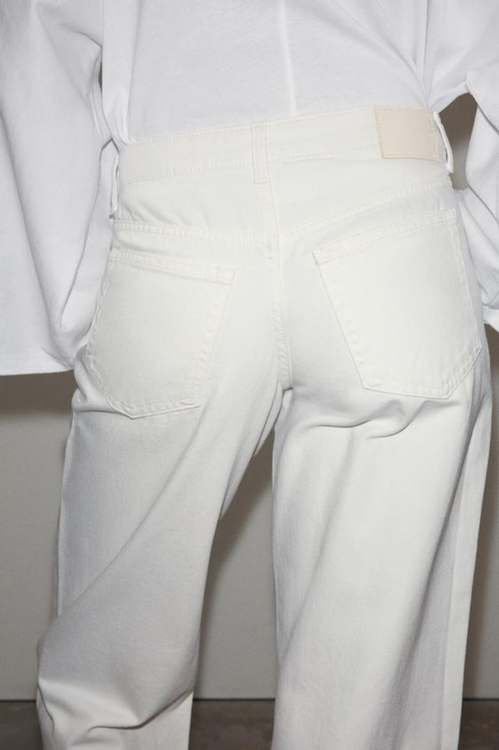 ZARA ДЖИНСЫ Z1975 REGULAR С НИЗКОЙ ПОСАДКОЙ, БЕЛЫЙ