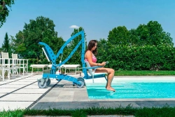 Подъемник для бассейна ECOPOOL (мобильный, простой и надежный)