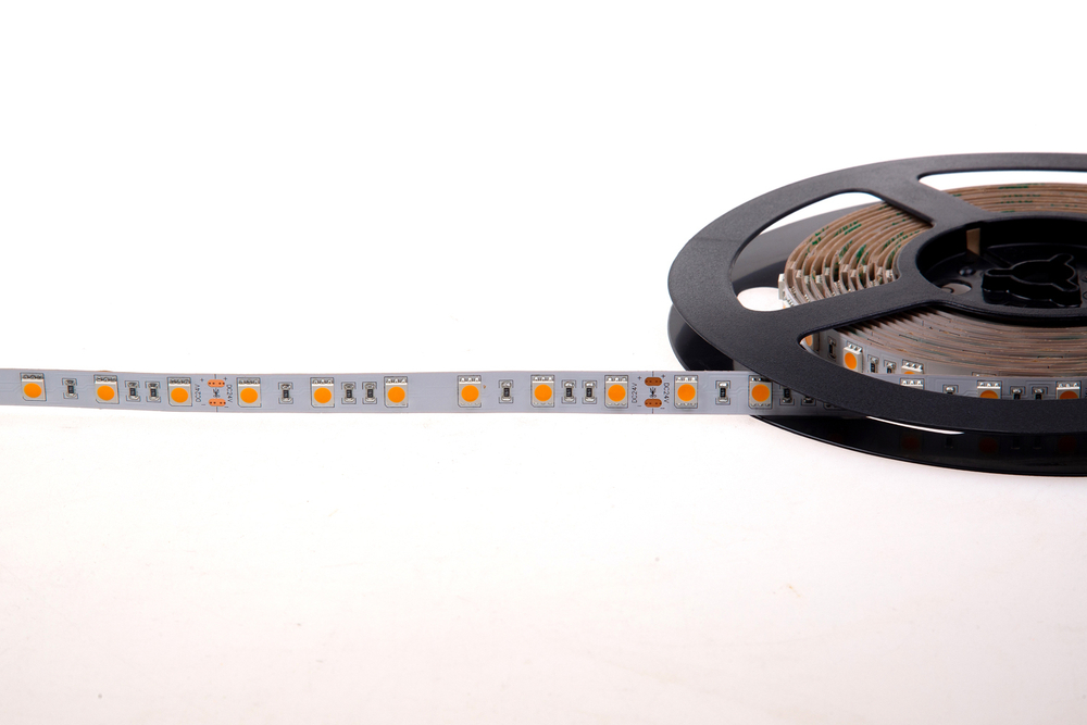 DONEL Светодиодная лента SMD, 14,4W/m, 3000K, 1080 Lm/m, DC24V, CRI>95, IP20, уп. 5 м, серия DN8SSL