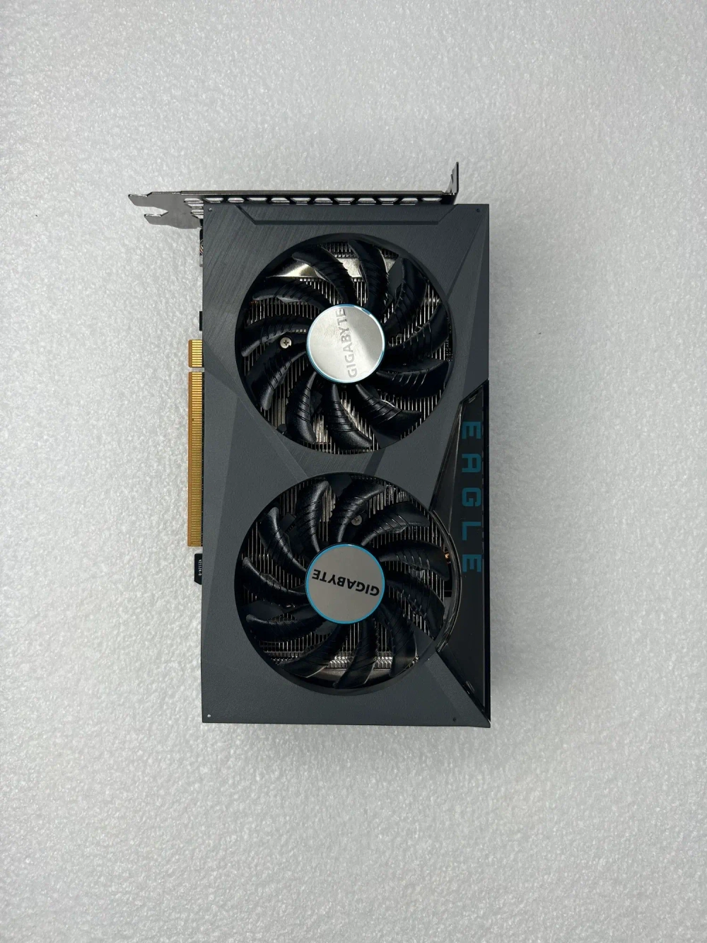 Видеокарта GIGABYTE AMD Radeon RX 6400 EAGLE 4GB DP/HDMI OEM, оригинал