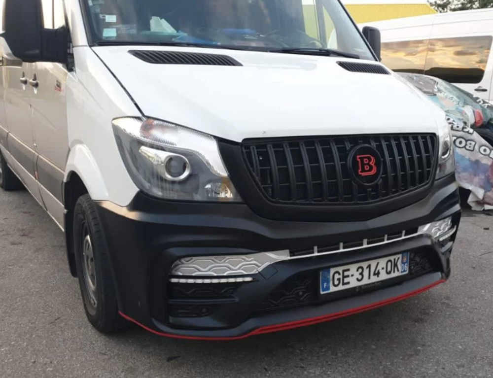 Бампер передний sport Mercedes Sprinter W906