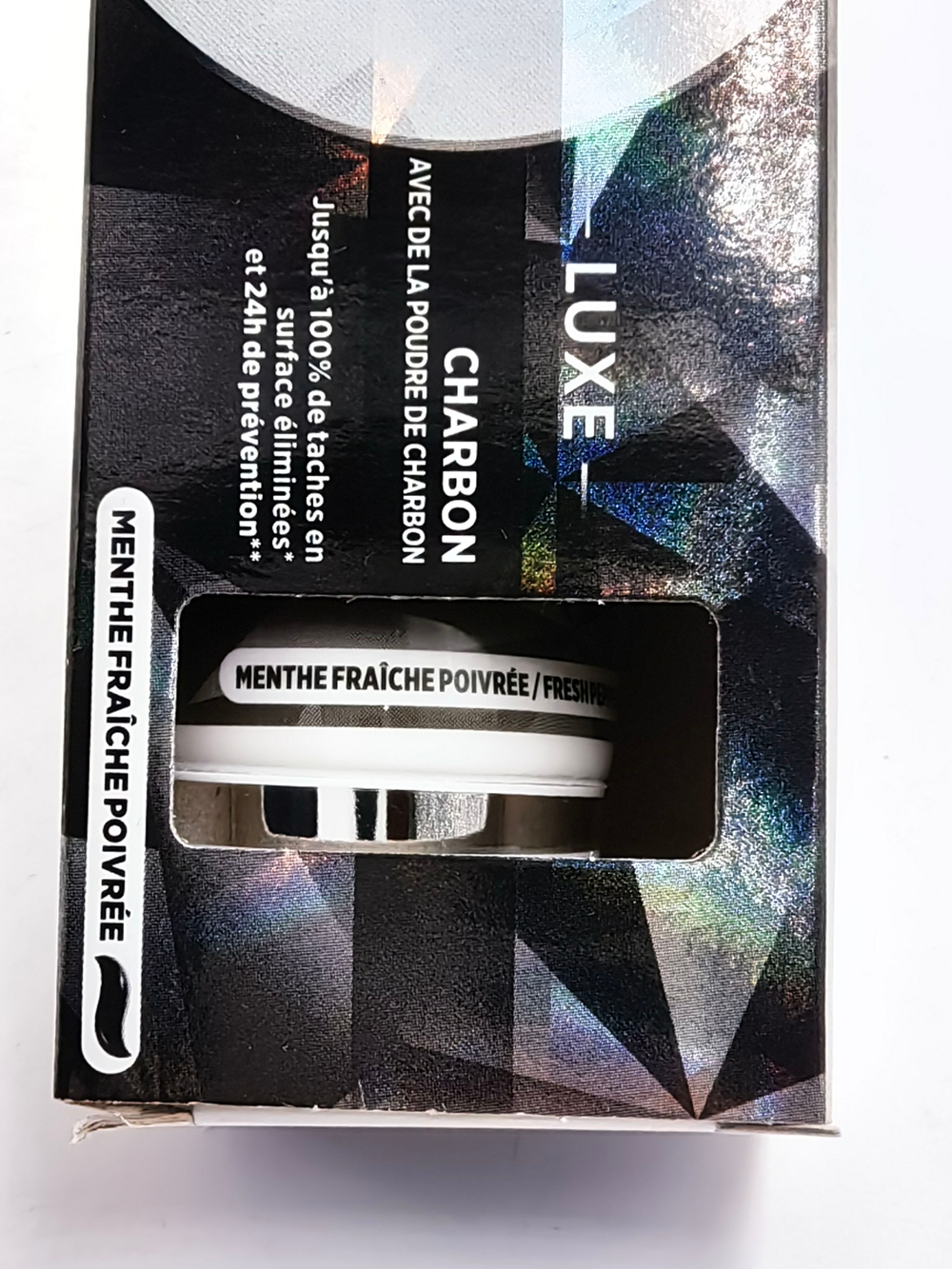 Отбеливающая зубная паста Pro 3D White Advanced Luxe Charbon, 1450 ppm фтора 75 мл (Германия)