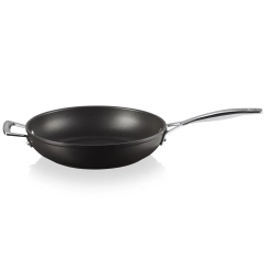 Le Creuset Сковорода PRO с антипригарным покрытием 28см 51101280010202