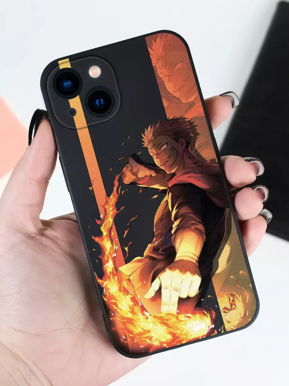 Чехол на iPhone 13 с принтом