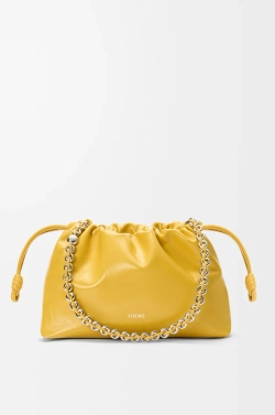 Loewe Сумка Flamenco среднего размера из лакированной кожи ягненка наппа, желтый