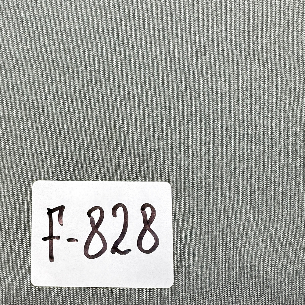 Футболка Ymkashix Sprayed Logo F-830 pp.M