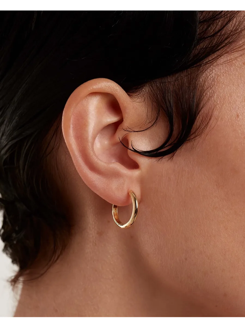 Серьги Bold Medium Hoops Золото 750 пробы