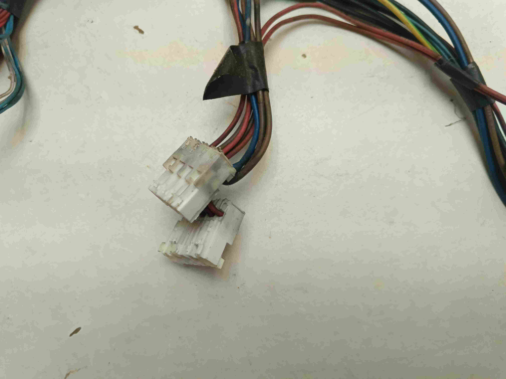 WMF7080 кт219 Комплект проводов для стиральной машины Hotpoint-Ariston WMF7080 б/у