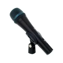 Sennheiser E935