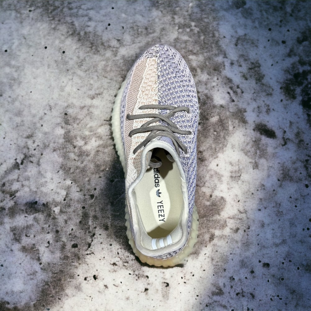 Adidas Yeezy Boost 350 V2 • Ash Pearl
