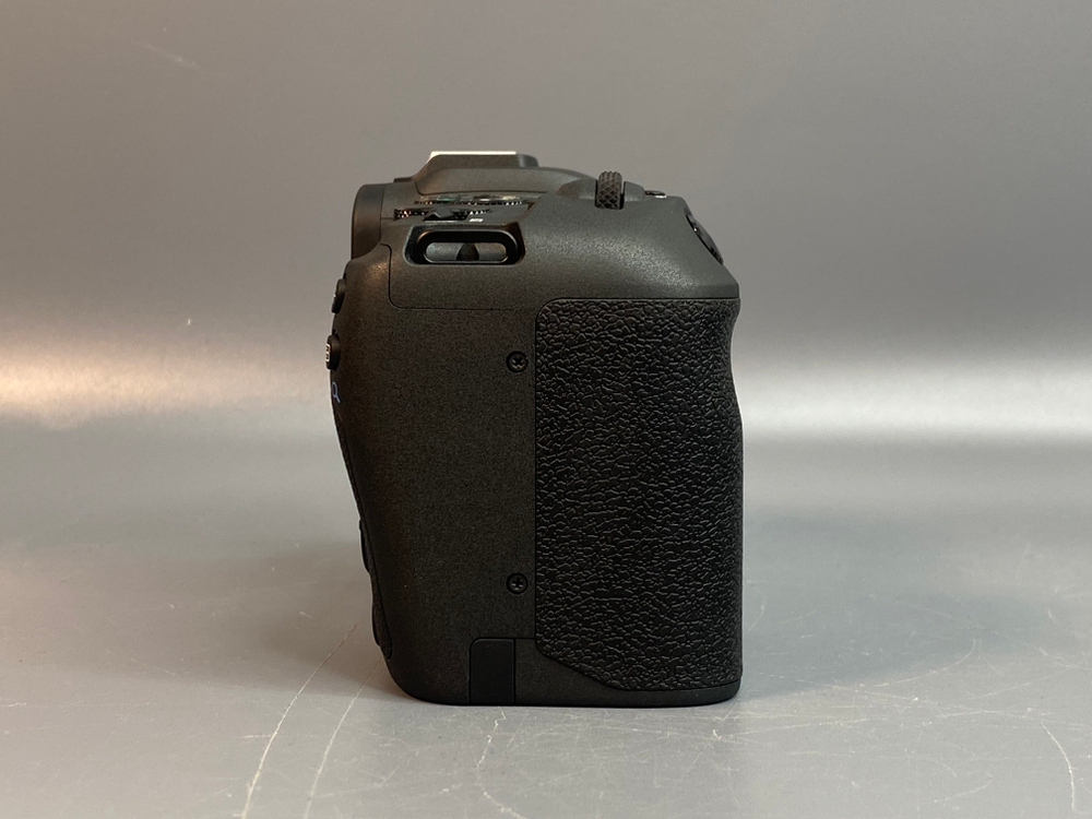 Canon EOS RP 1.000 кадров