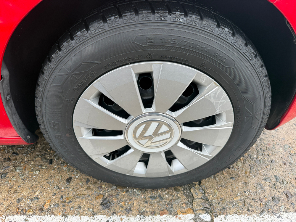 Volkswagen up!, 2013