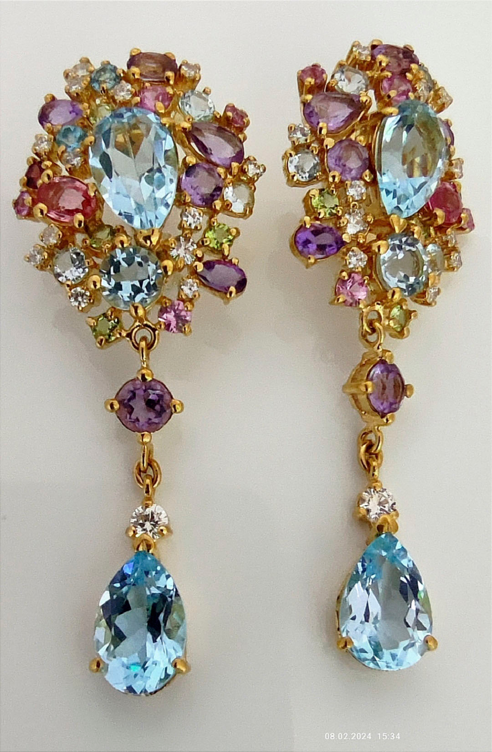 Серьги золото 750, бриллианты, топазы, аметисты, хризолиты, сапфиры
