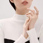 Кольцо из розового золота 18k с перламутром и бриллиантами, Tiffany 💠 T wire- В наличии