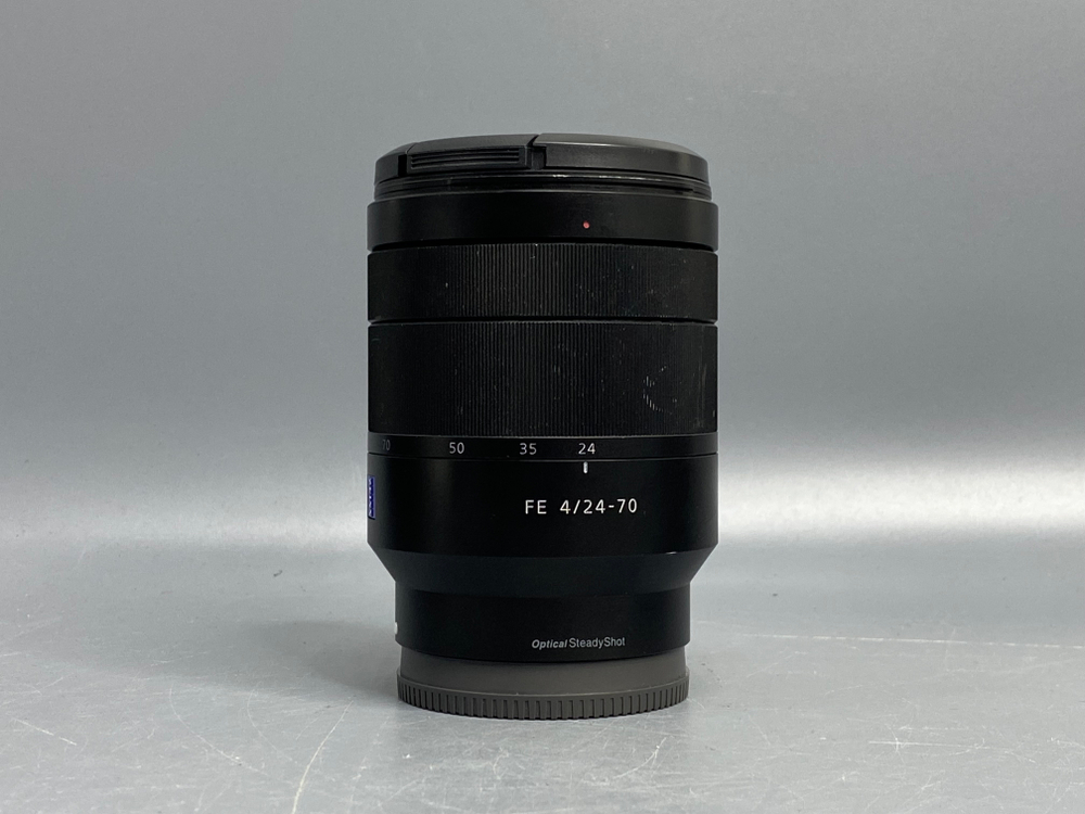 Sony Carl Zeiss Vario-Tessar FE T* 24-70mm 4 ZA