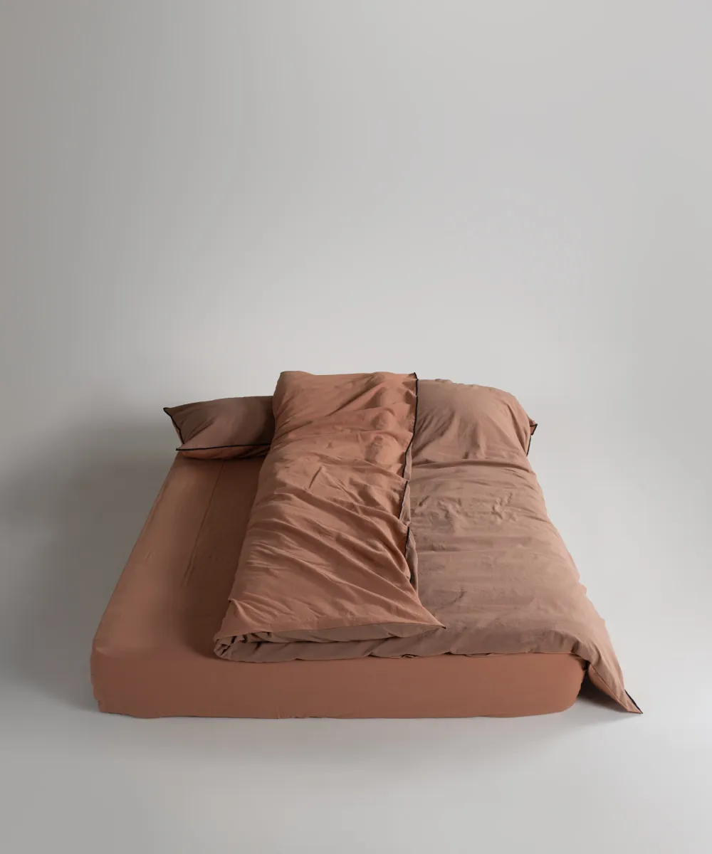 Lımasso КПБ 4 пр. Stonewashed Essualte Commencer-Wood Smoke пододеяльник 200*220, простынь 240*260, наволочки 50*70 2шт — фото 9