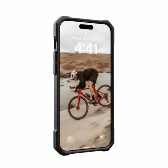 Чехол с поддержкой MAGSAFE UAG Essential Armor для iPhone 15 Plus 6.7", цвет черный (Black)