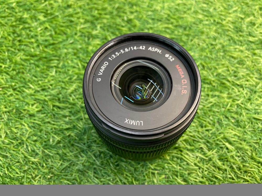 Panasonic Lumix G5 kit 14-42mm 750 кадров
